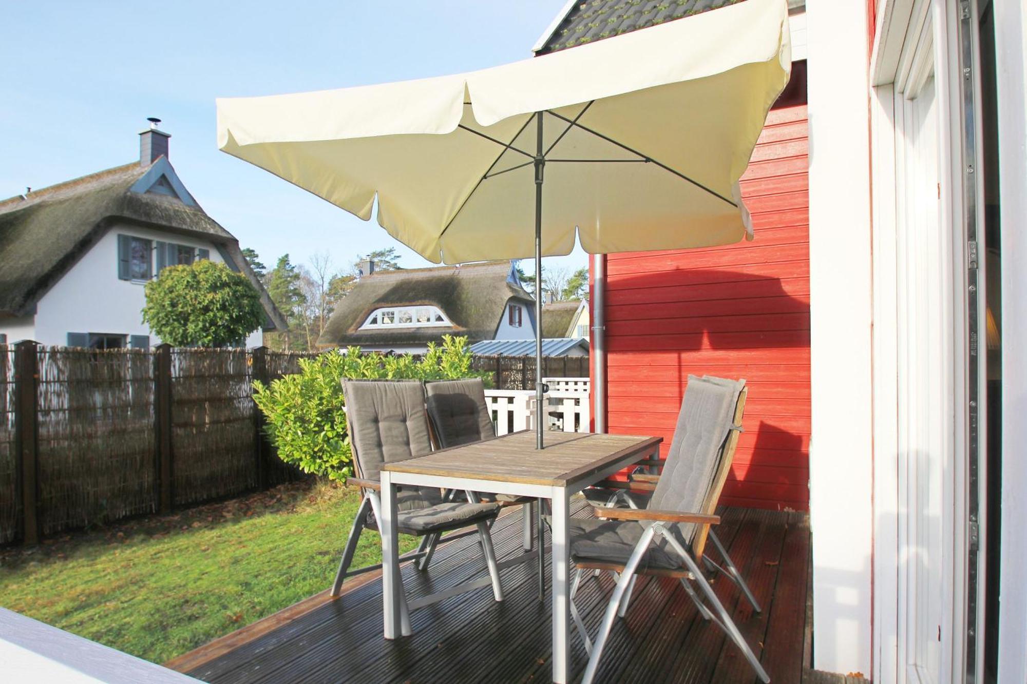 Ferienhaus Wellenlaeufer Haus - Sauna, Terrasse, Garten Glowe Luaran gambar